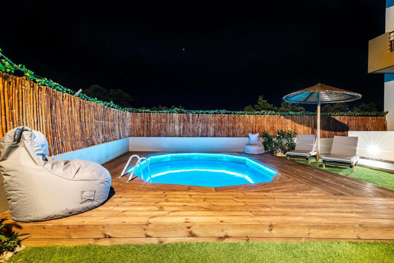Modern House With Pool Near Beach Gazi Eksteriør bilde