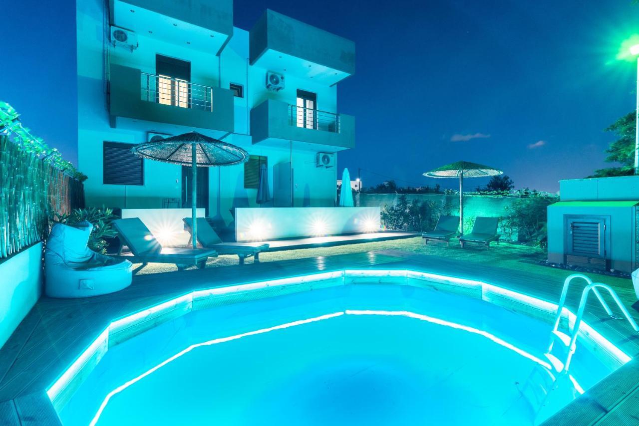Modern House With Pool Near Beach Gazi Eksteriør bilde